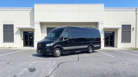 15 passenger sprinter van clovis