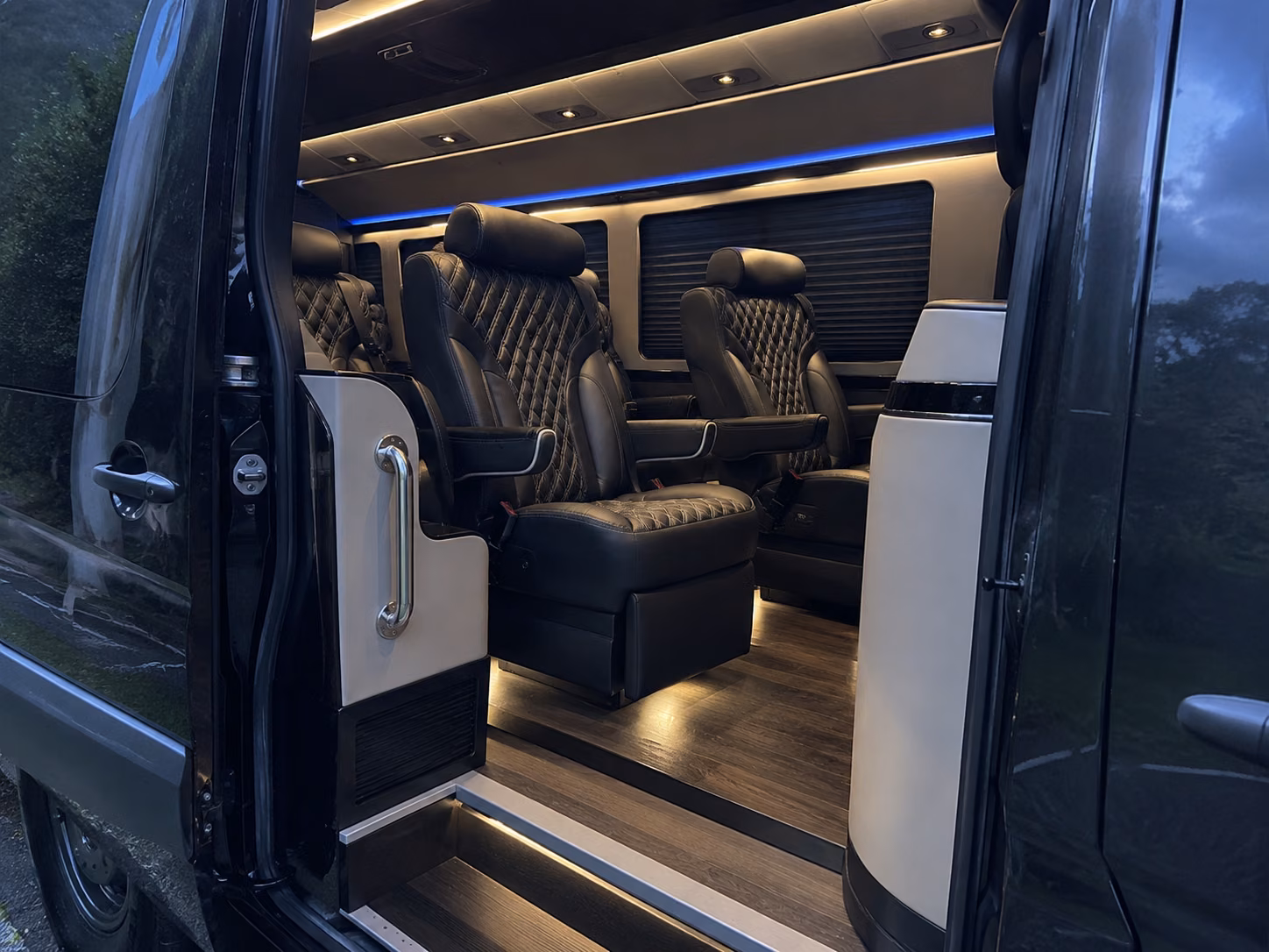 clovis 10 passenger sprinter van interior