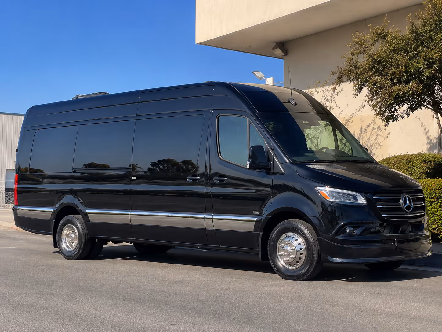 clovis 20 passenger sprinter van